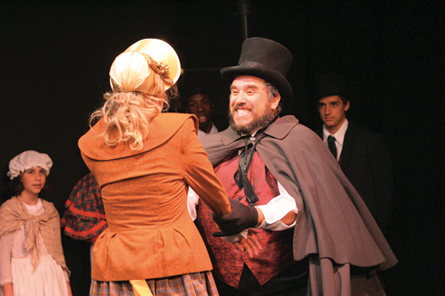 'A Christmas Carol' begins this weekend at ACT